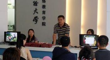 本部学习中心2011届毕业典礼